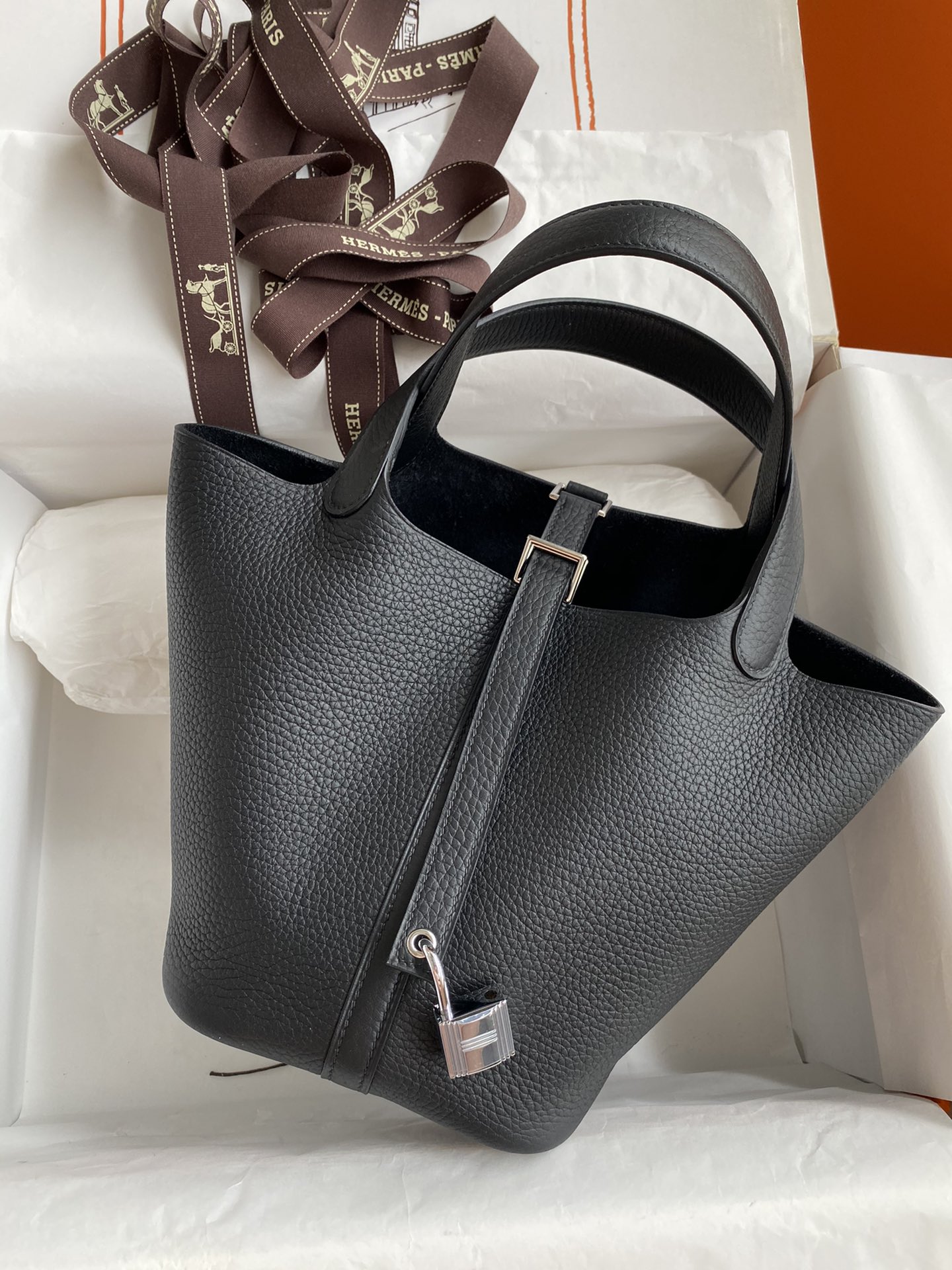 Hermes Picotin Lock 18 Bag In Black Clemence Leather